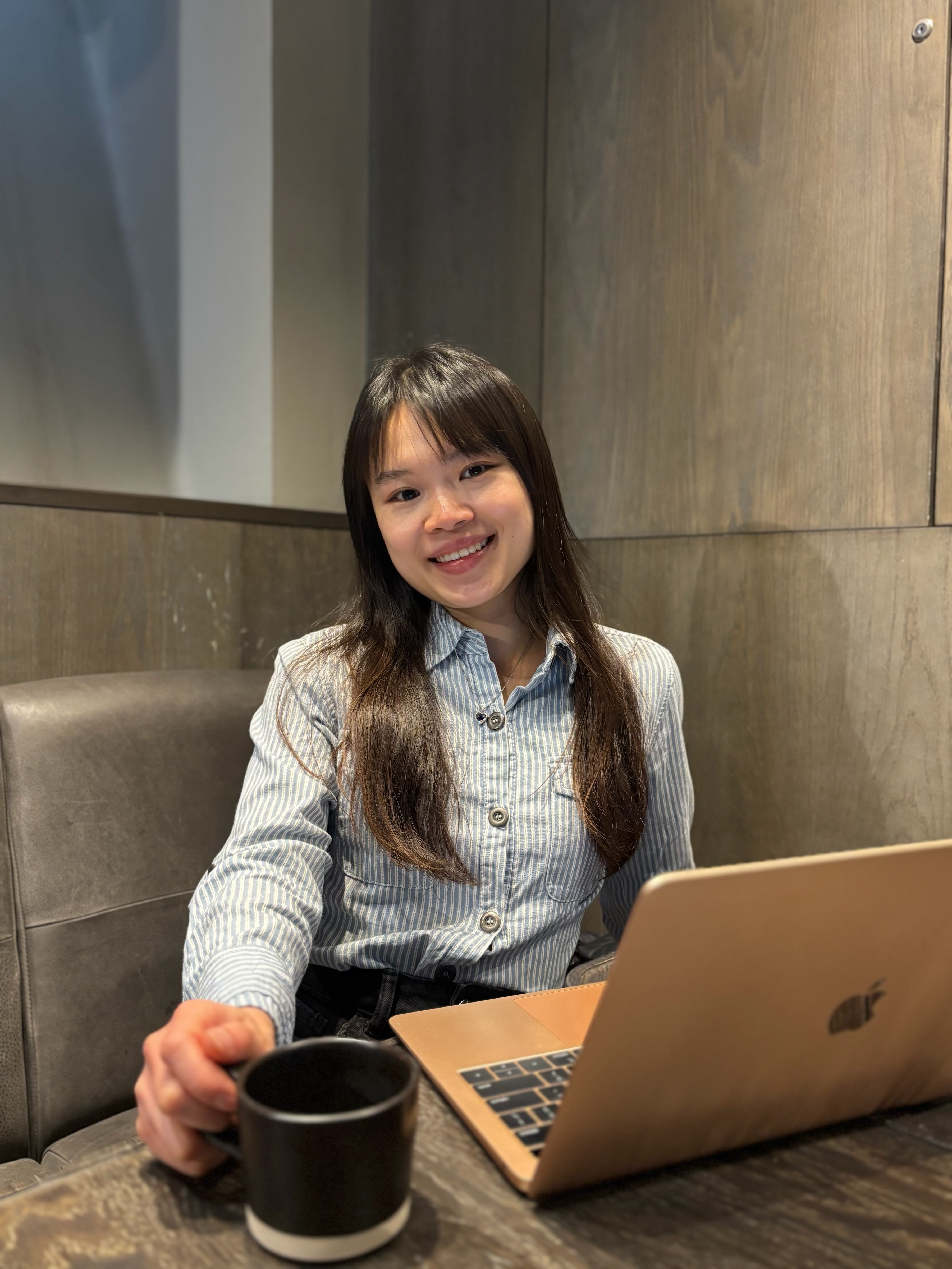 Rachel, the Google Ads strategist behind Hey Rachel